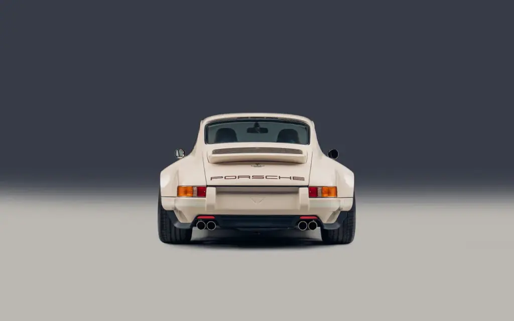 THEON DESIGN PORSCHE 911 983 Motor16
