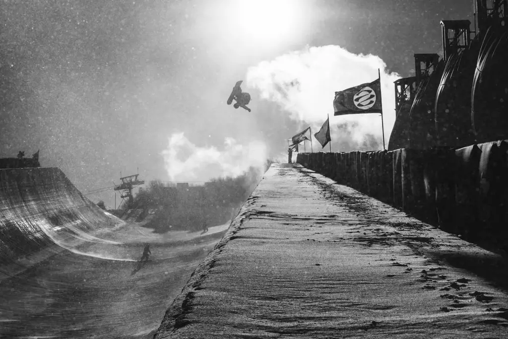 The snow league jeep Motor16