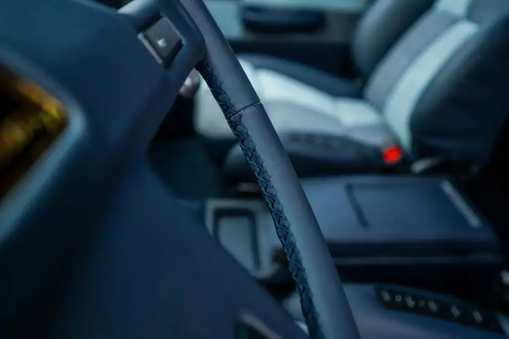 Toyota FJ60 1985 Freedom Legacy Overland 14 Motor16