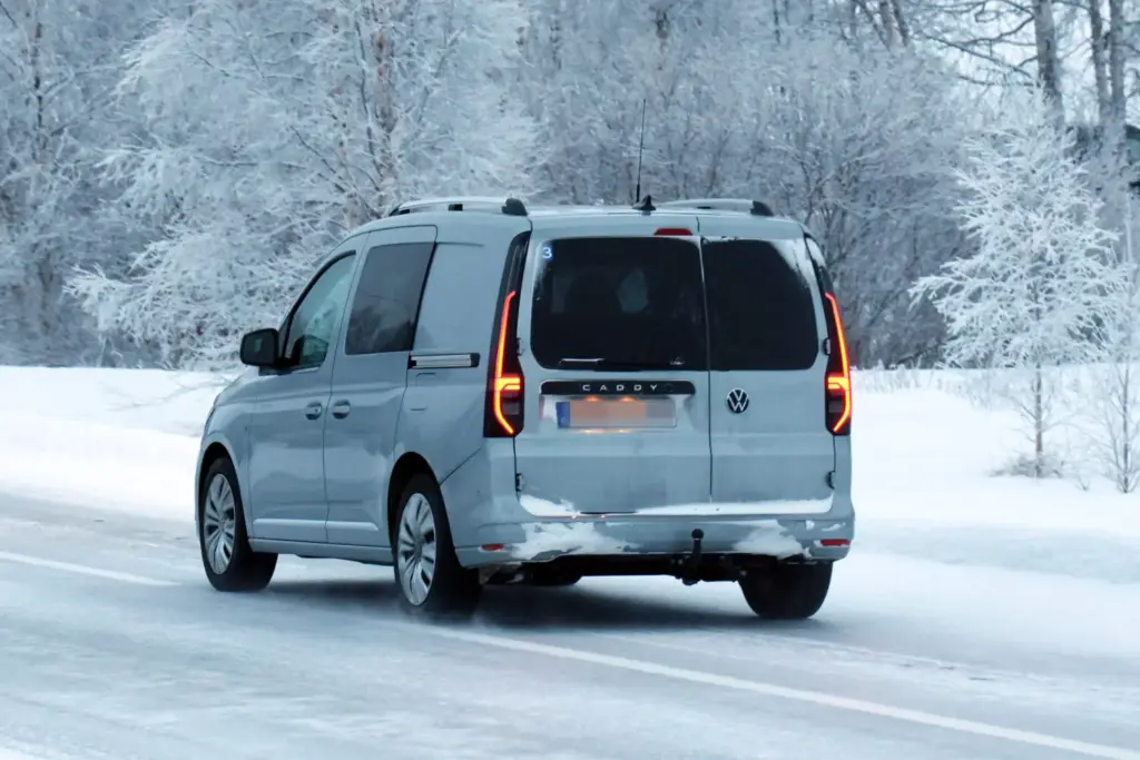 El Volkswagen Caddy se actualizará este 2 Motor16 de 2026 Volkswagen Caddy 2026 13 Motor16