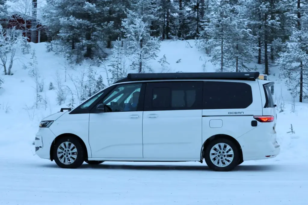 Volkswagen California 2026 16 Motor16