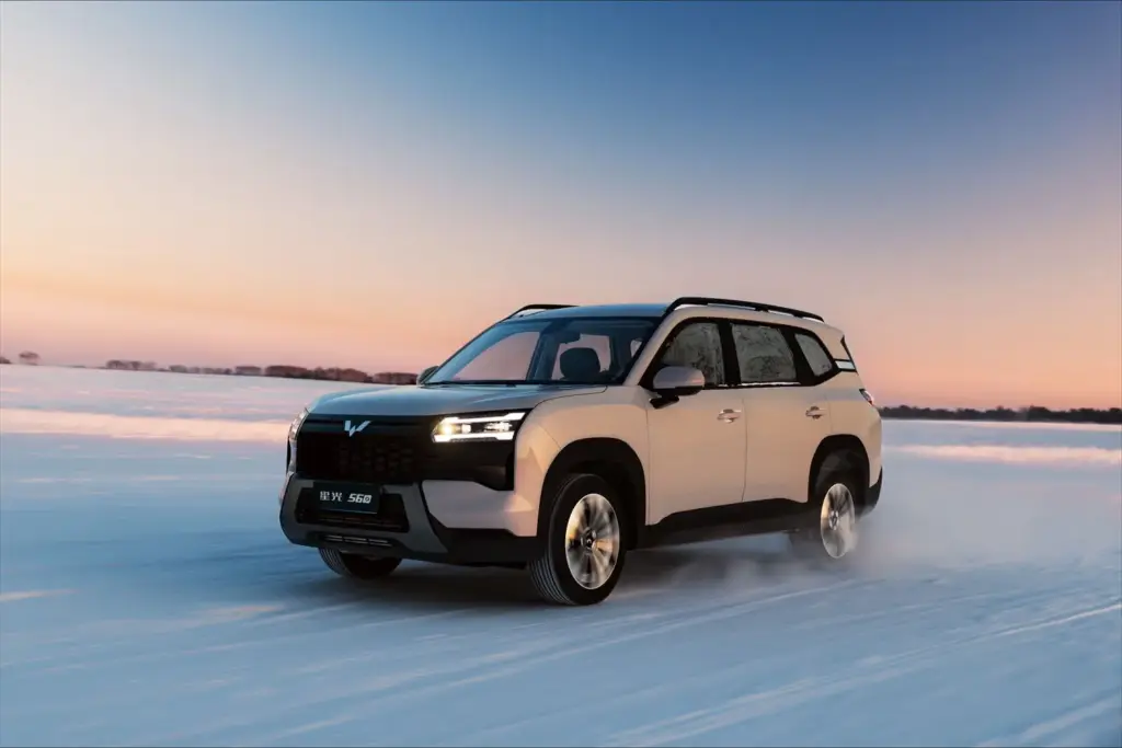 Wuling Xingguang 560: el SUV de General Motors en China con un precio increíble 3 Motor16 Wuling Xingguang 560 SUV 03 Motor16