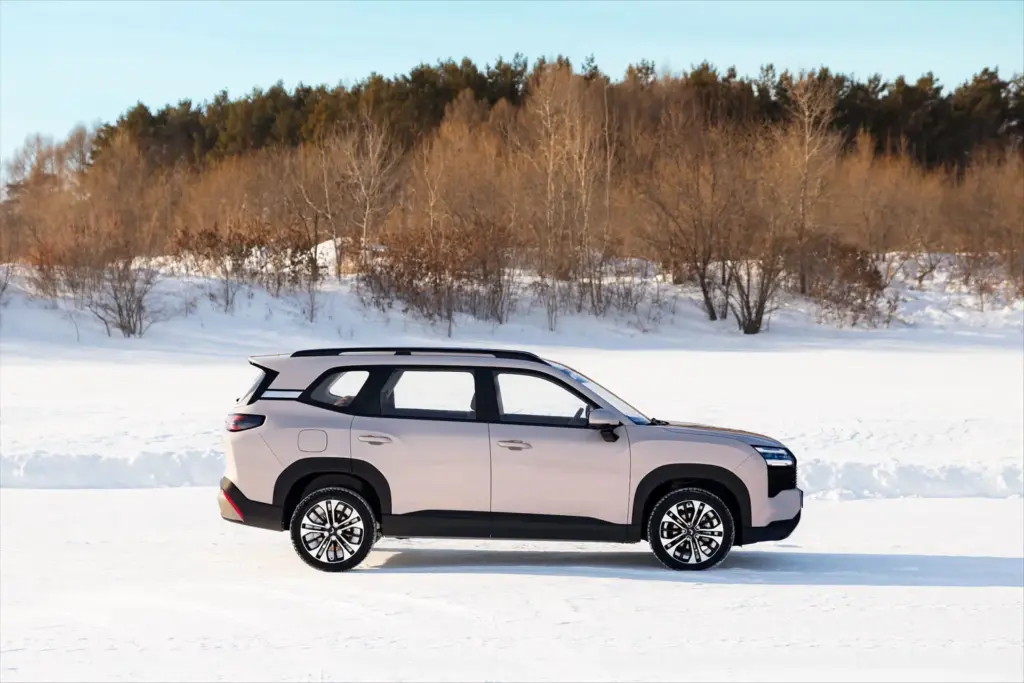 Wuling Xingguang 560: el SUV de General Motors en China con un precio increíble 9 Motor16 Wuling Xingguang 560 SUV 05 Motor16