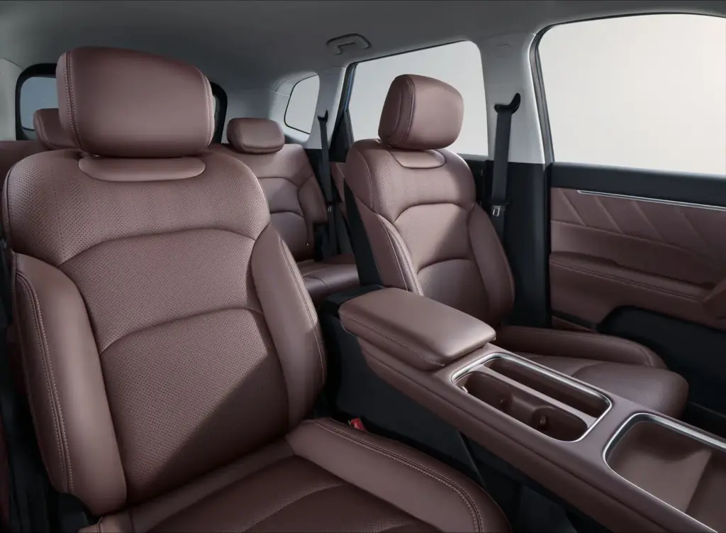 Wuling Xingguang 560: el SUV de General Motors en China con un precio increíble 12 Motor16 Wuling Xingguang 560 SUV 08 Motor16