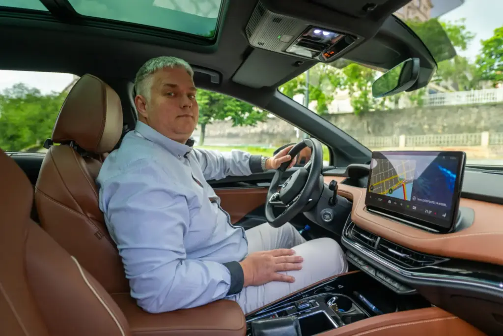 Zbynek Cech Skoda enyaq.10000 km europa6 Motor16