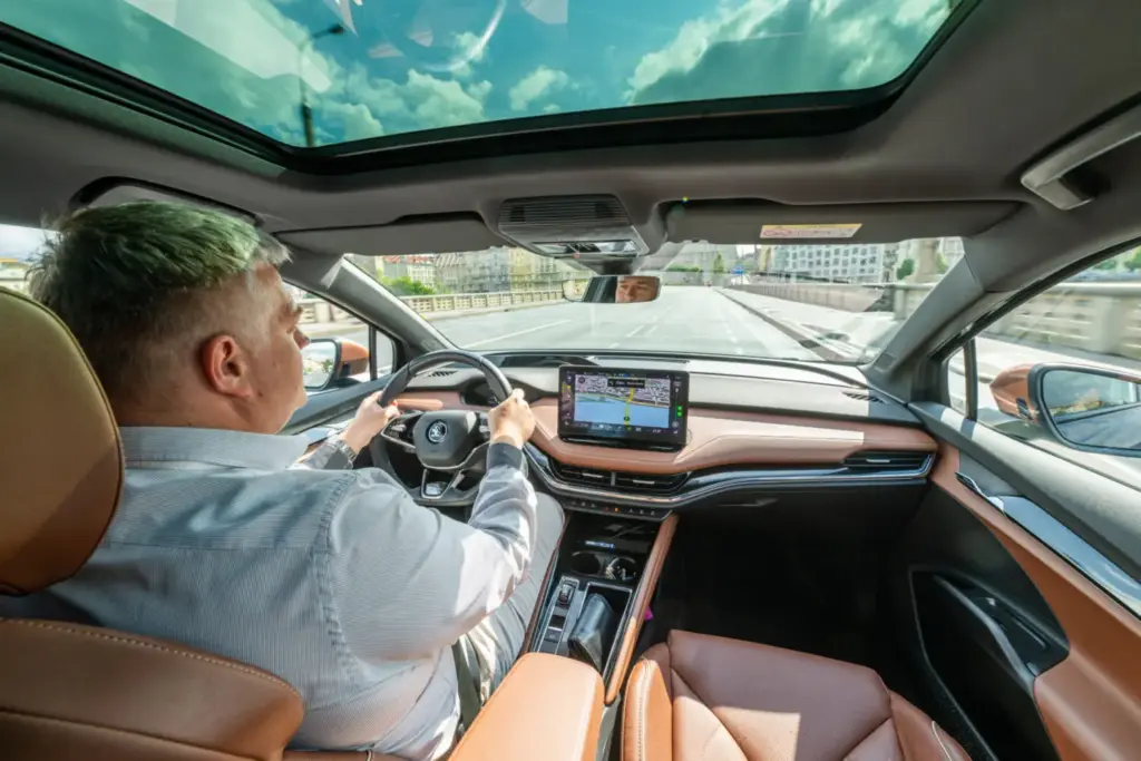 Zbynek Cech Skoda enyaq.10000 km europa9 Motor16