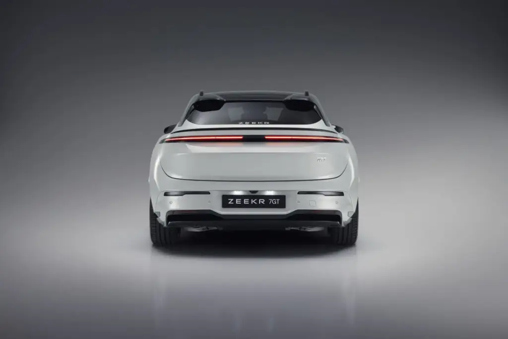 Conocemos en exclusiva el nuevo Zeekr 7GT: dará mucho que hablar 15 Motor16 Zeekr7GT356A5792Motor16