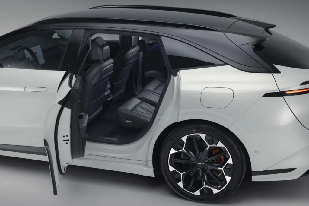 Conocemos en exclusiva el nuevo Zeekr 7GT: dará mucho de qué hablar 17 Motor16 Zeekr7GT356A5952Motor16