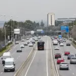 La DGT deja fuera de los carriles VAO a los coches con etiqueta Cero