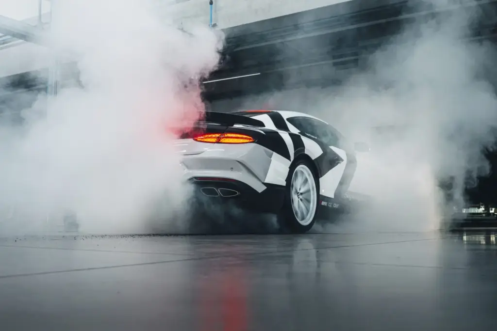 No mezcles Bentley Supersports y Travis Pastrana en un mismo titular o…