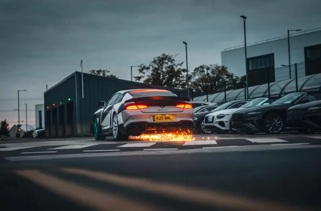 No mezcles Bentley Supersports y Travis Pastrana en un mismo titular o…