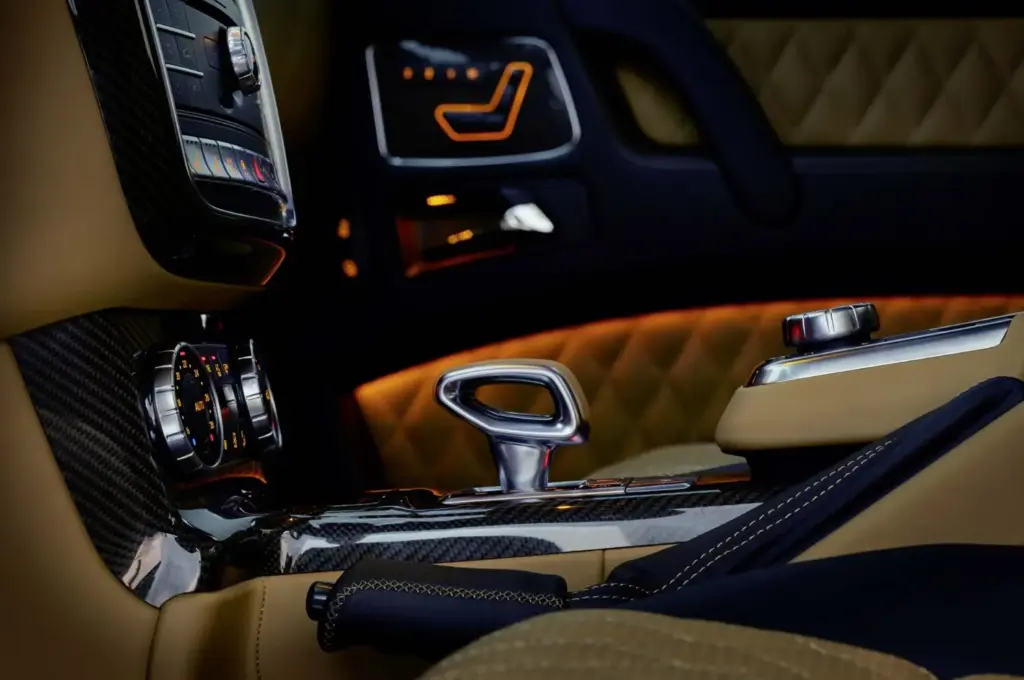 clase g Mercedes Maybach G 650 Landaulet 11 Motor16