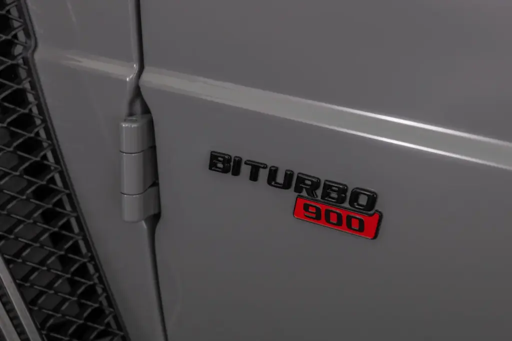 clase g brabus 900 rocket w465 stealth gray 14 Motor16