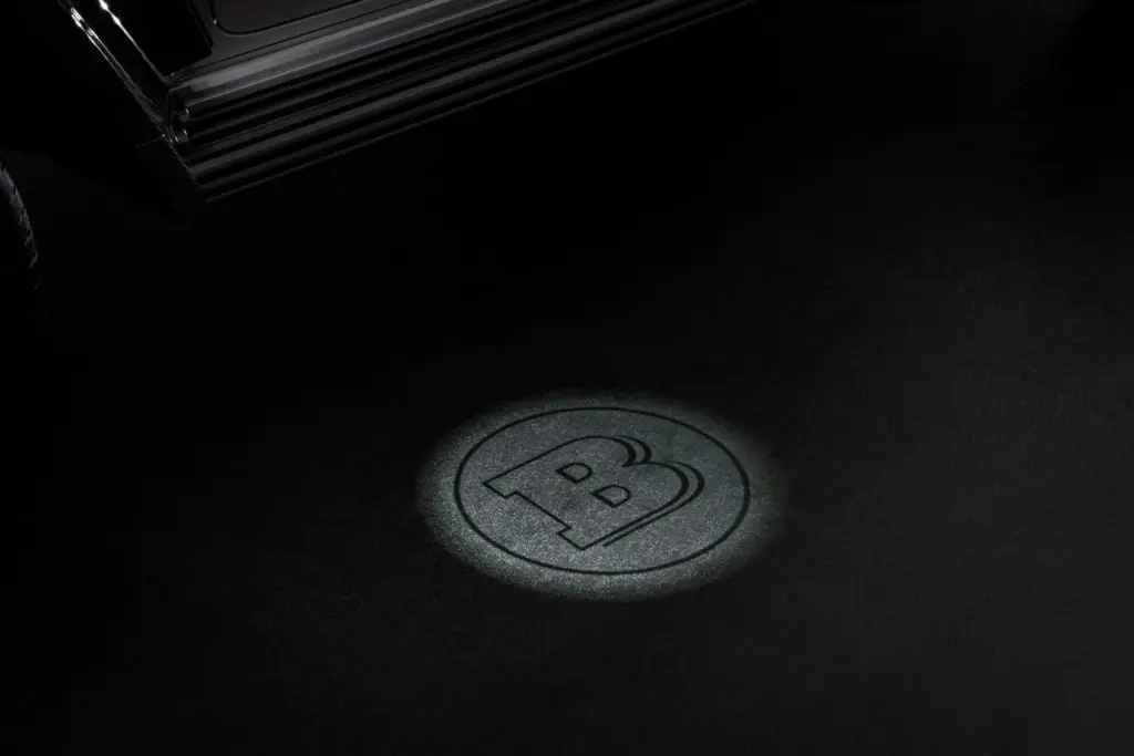 clase g brabus 900 rocket w465 stealth gray 33 Motor16