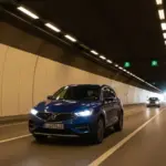 Ramiro (51), profesor de autoescuela: «Así es como tienes que conducir por túneles para evitar multas»