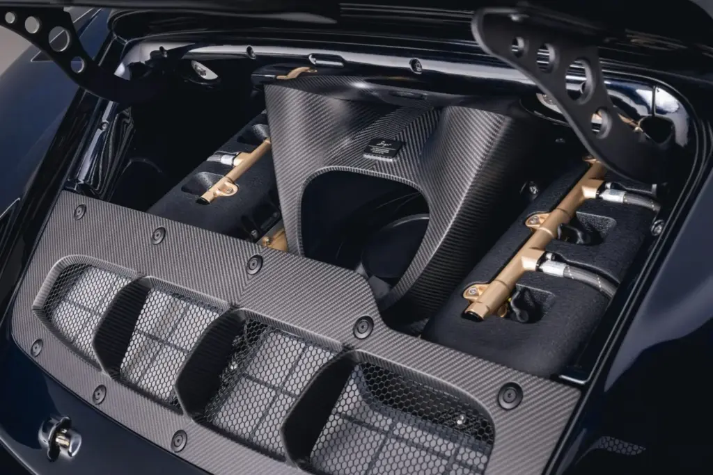 Se llama Sorcerer, y es un Porsche 911 turbo clásico de 710 CV “reimaginado” por Singer