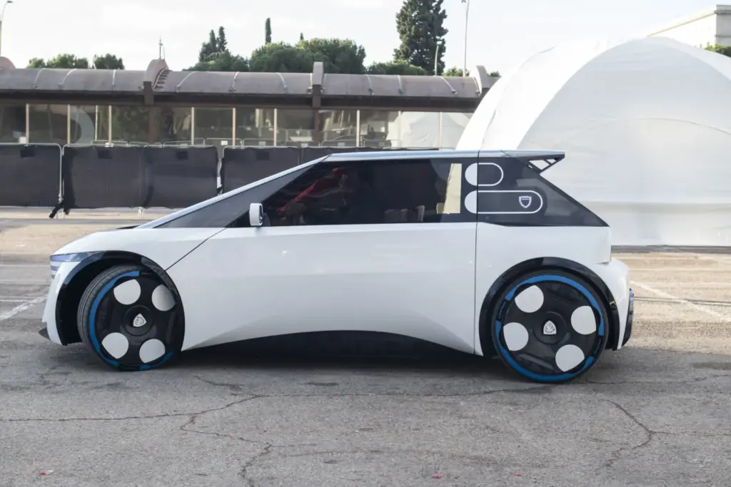 primera prueba peugeot polygon concept 32 Motor16