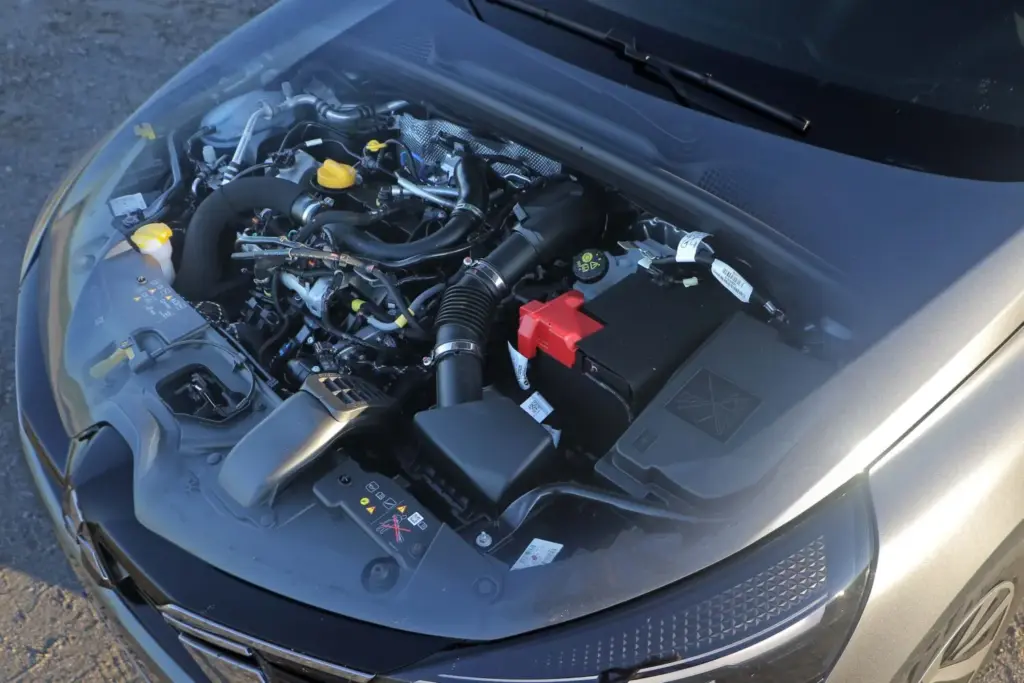 Prueba del Mitsubishi Colt 100T GLP Motion: Ahora o nunca 1 Motor16 Prueba del Mitsubishi Colt 100T GLP Motion: Ahora o nunca