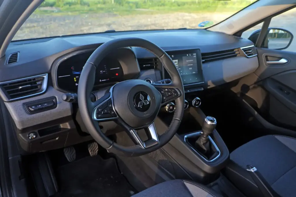 Prueba del Mitsubishi Colt 100T GLP Motion: Ahora o nunca 3 Motor16 prueba mitsubishi colt 100t glp 4 Motor16