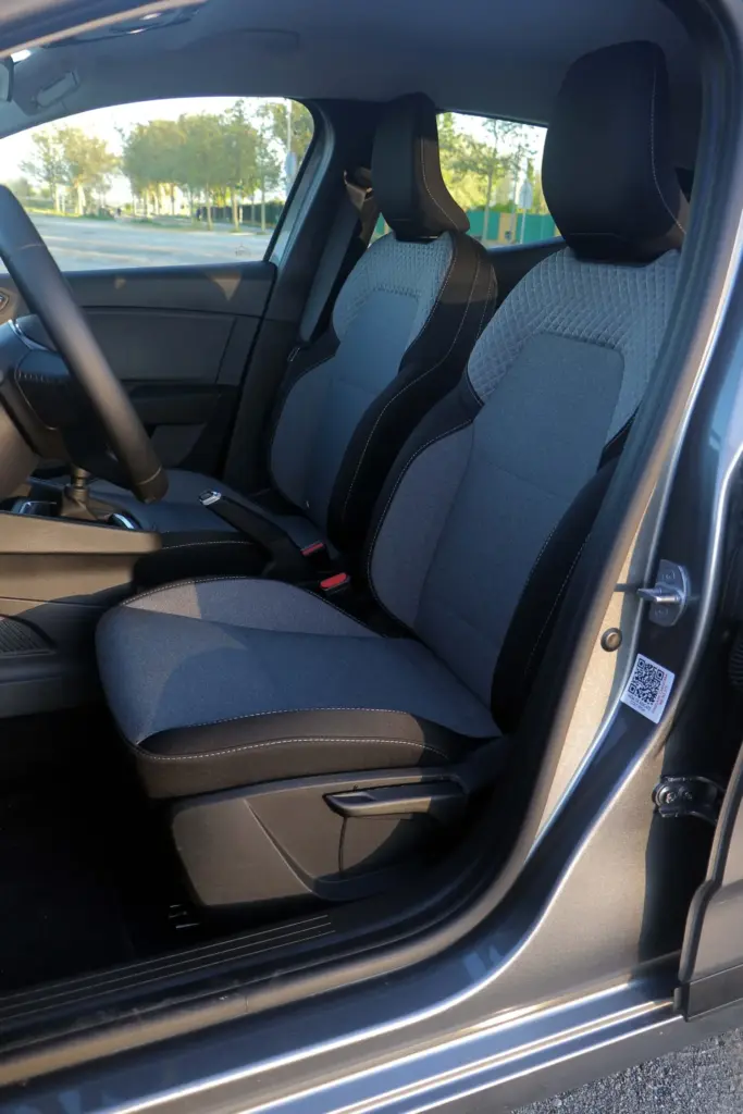 Prueba del Mitsubishi Colt 100T GLP Motion: Ahora o nunca 5 Motor16 prueba mitsubishi colt 100t glp 8 Motor16