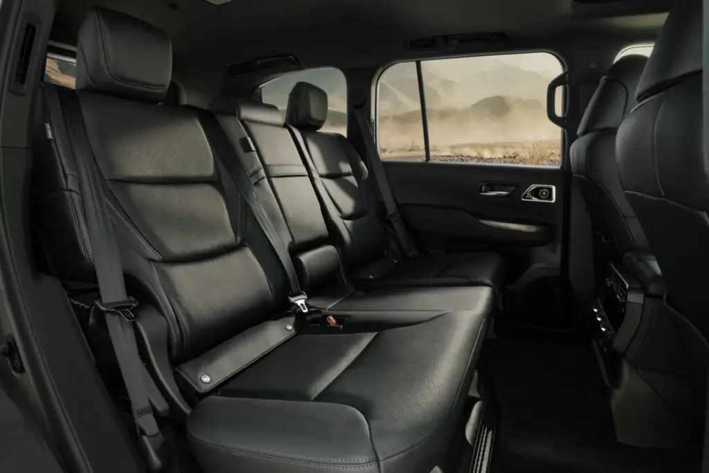 El Toyota Land Cruiser 300 Performance Hybrid se vende en Europa, pero no en España