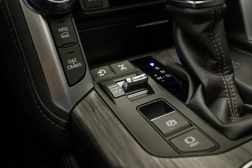 El Toyota Land Cruiser 300 Performance Hybrid se vende en Europa, pero no en España