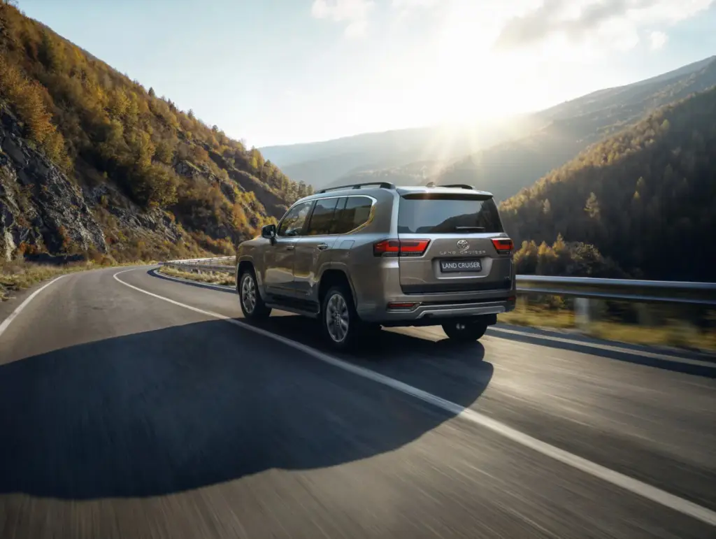 El Toyota Land Cruiser 300 Performance Hybrid se vende en Europa, pero no en España
