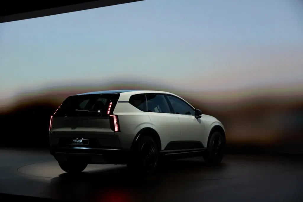 Con el EX60 Cross Country, Volvo recupera el espíritu aventurero en formato eléctrico