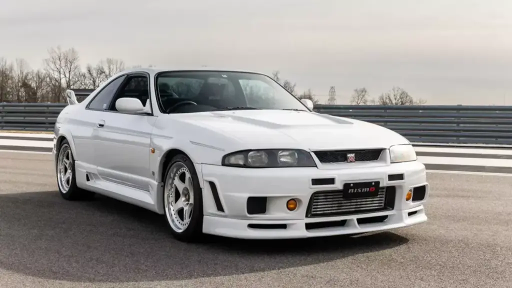 1996 nissan gt r nismo 400r 15 Motor16