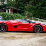 Un LaFerrari y otros 10 Ferraris buscan dueño en Florida