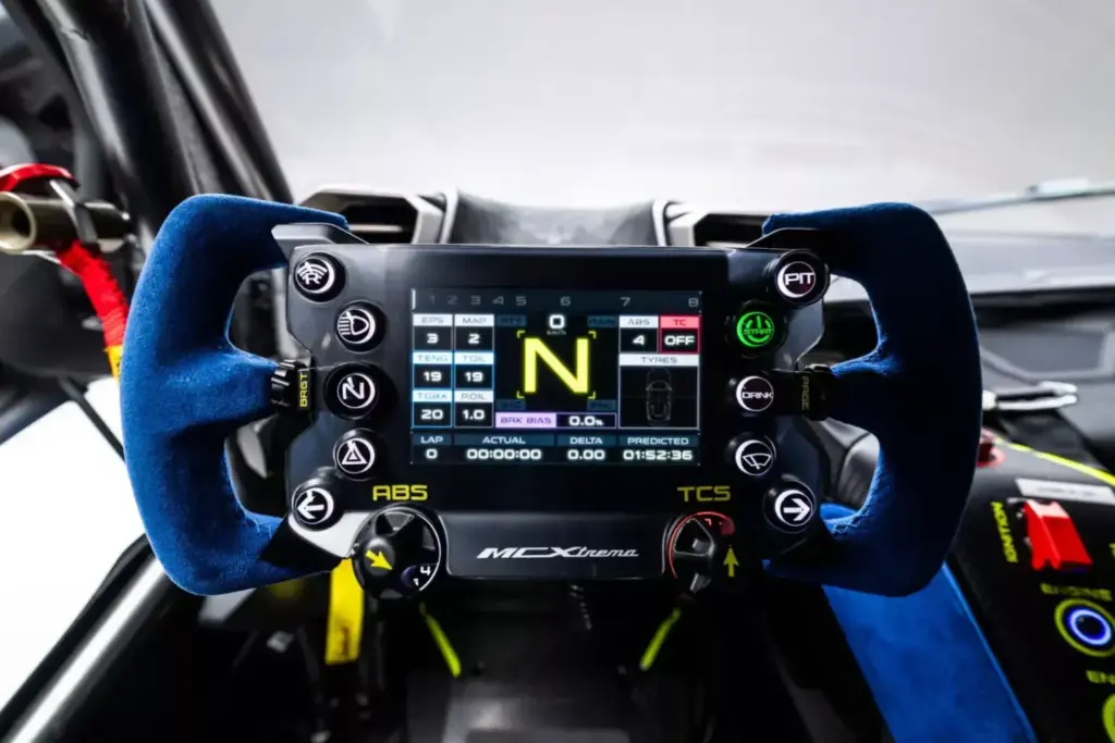 2024 maserati mcxtrema bat 26 Motor16