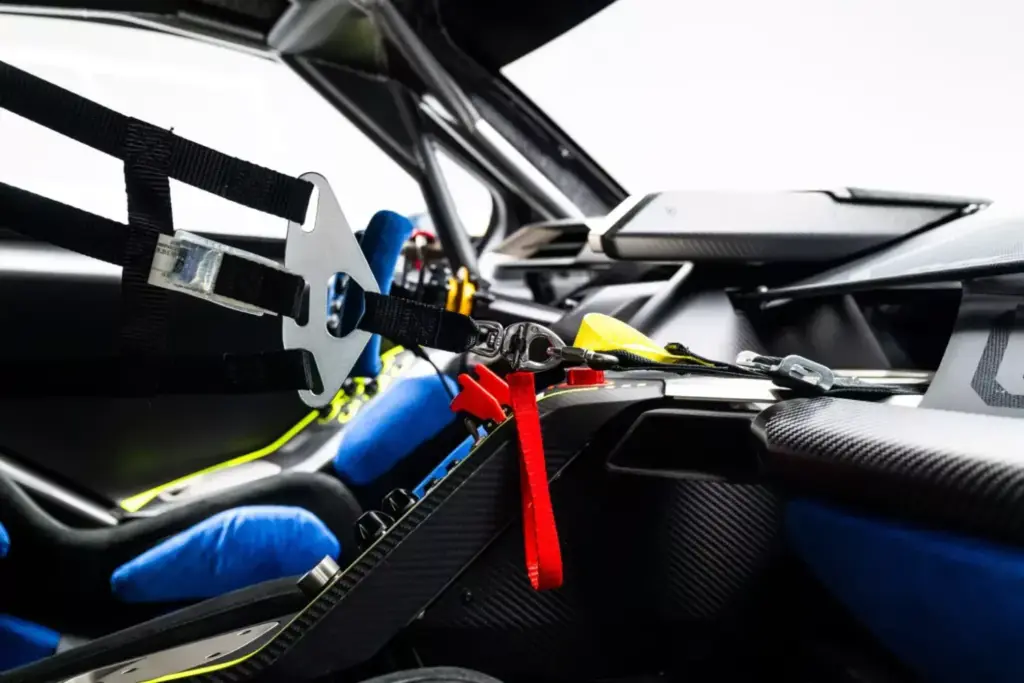 2024 maserati mcxtrema bat 27 Motor16