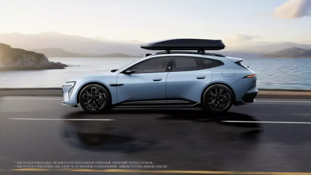 2026 Avatr 06T 5 Motor16