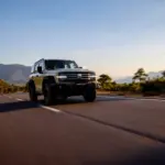 Tank 300: El Defender chino y low cost que ahora tiene una mecánica ‘0 emisiones’