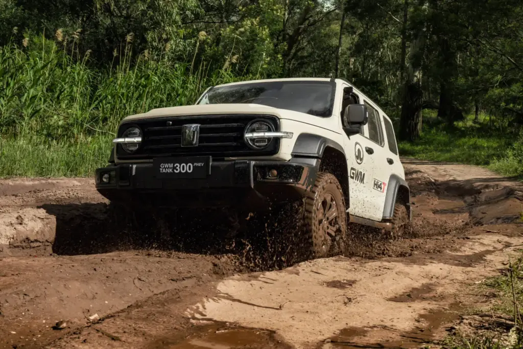 2026 GWM TANK 300 Hi4 T PHEV 6 Motor16