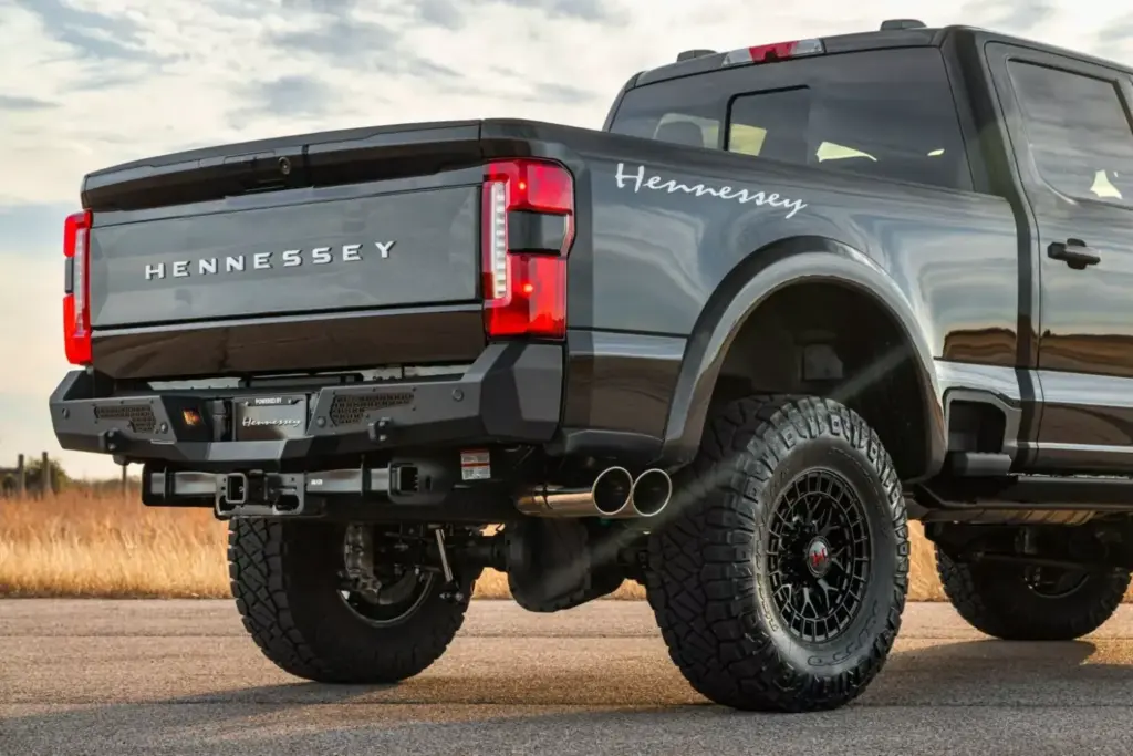2026 Hennessey VelociRaptor 1200 F 250 11 Motor16