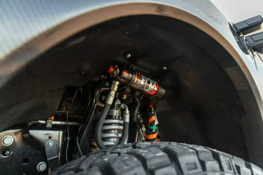 2026 Hennessey VelociRaptor 1200. F-250. Imagen suspensión.