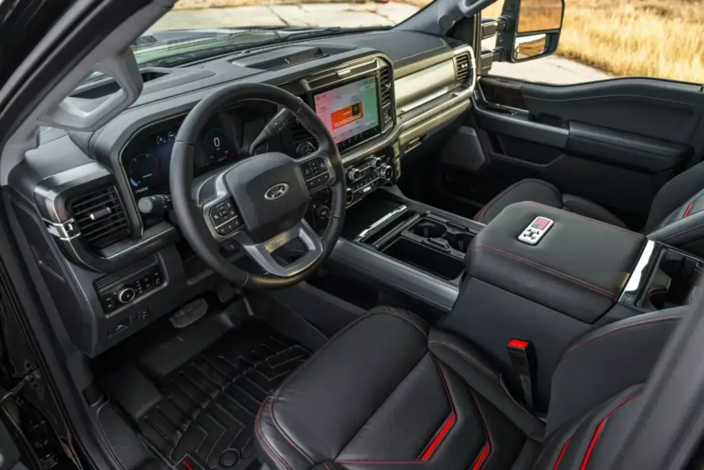2026 Hennessey VelociRaptor 1200. F-250. Imagen interior.