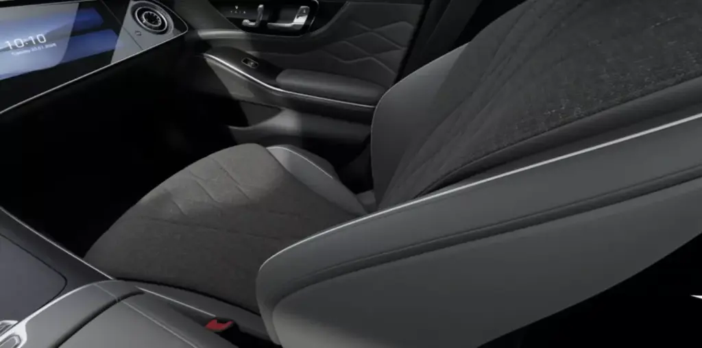 2026 Mercedes Clase S asientos tela 5 Motor16