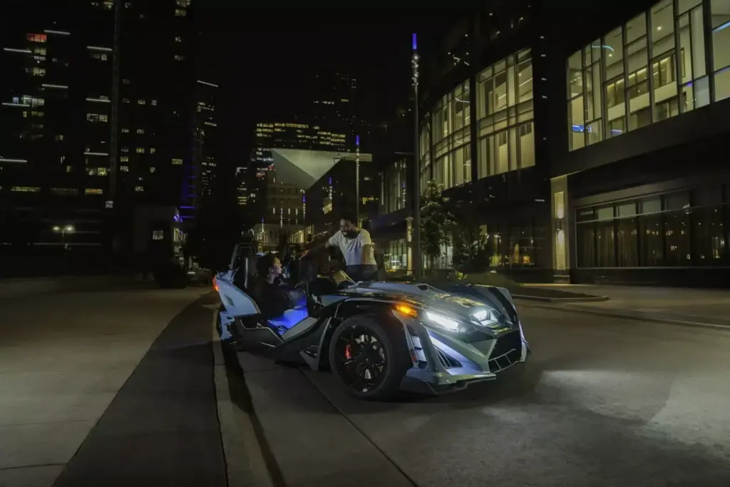 2026 Polaris Slingshot Signature Edition 17 Motor16