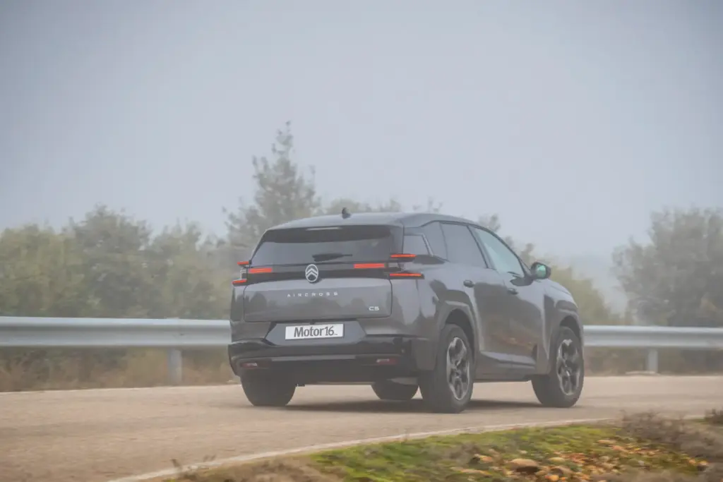 2026 Citroën C5 Aircross Eléctrico. Prueba. Imagen movimiento.