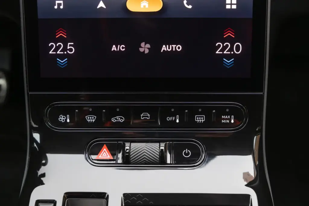 2026 citroen c5 aircross electrico 5 Motor16