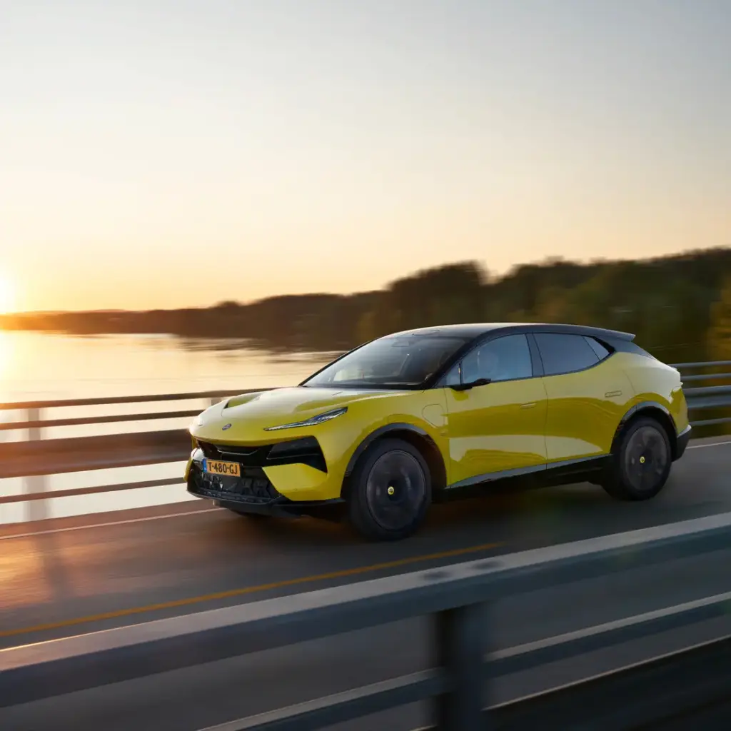 Lotus abre su segundo punto de venta en España para traernos Eletre, Emeya, Emira y Evija 3 Motor16 2026 Eletre Lotus Madrid. Imagen.