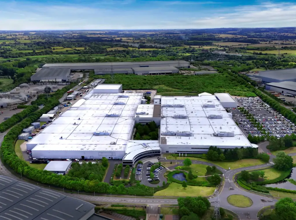 25 ANOS PRODUCCION BMW EN REINO UNIDO 3 Motor16