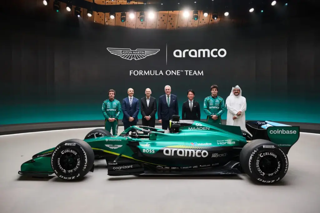 ASTON MARTIN AMR26 4 Motor16