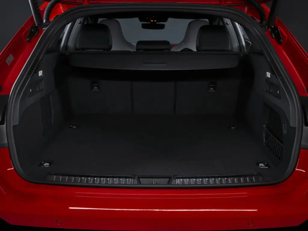 AUDI RS5 AVANT PHEV 13 Motor16