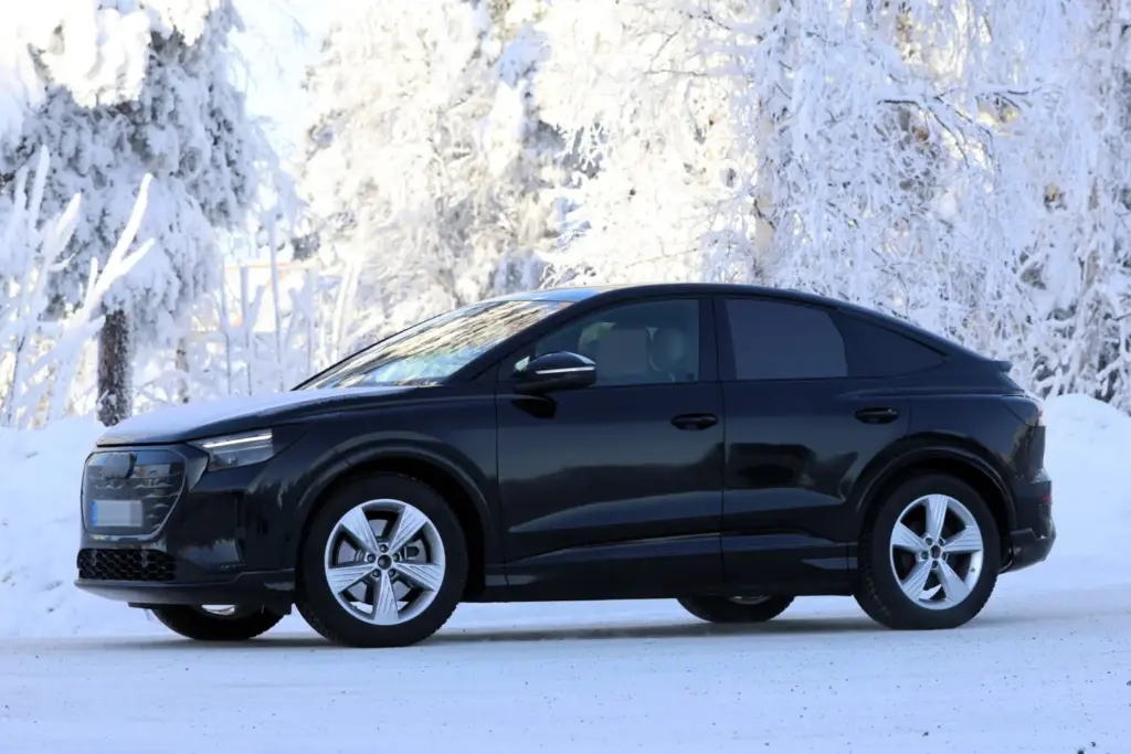 Se acerca la renovación del Audi Q4 e-tron 12 Motor16 Audi Q4 e tron 2026 10 Motor16