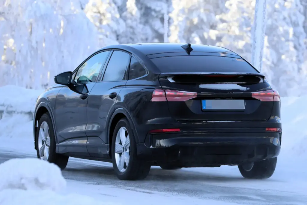 Se acerca la renovación del Audi Q4 e-tron 20 Motor16 Audi Q4 e tron 2026 18 Motor16