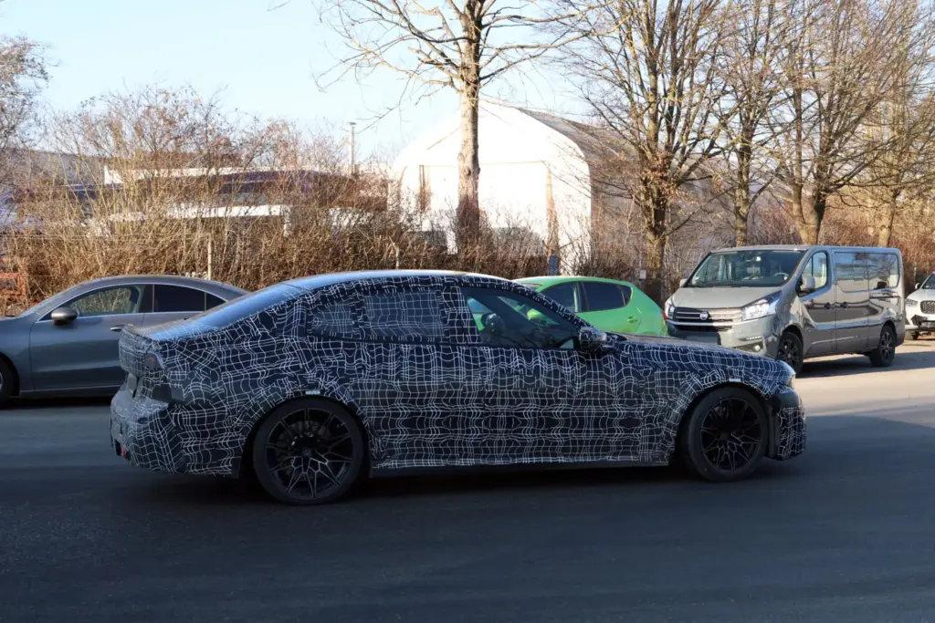 BMW M3 2027 11 Motor16