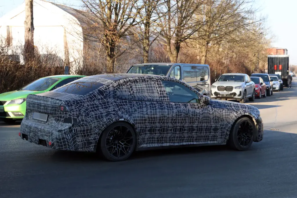 BMW M3 2027 12 Motor16